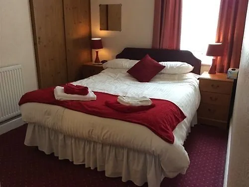 Bed & Breakfast Beverley Dean - Children Over 5 Years Welcome - Continental Breakfast Blackpool